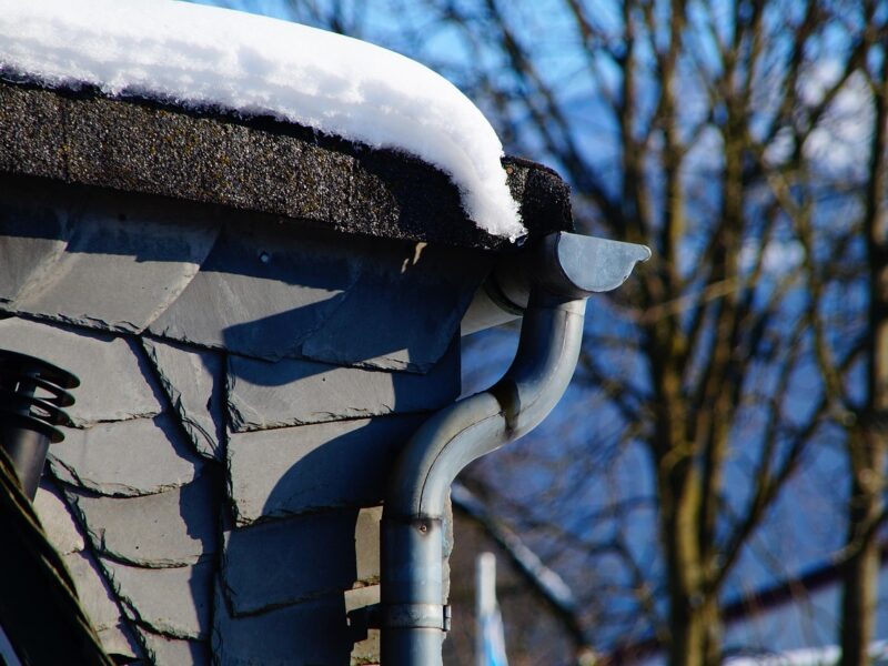 Dachrinnen, Attika-Abdeckungen & Gaubenverkleidungen – Metall in Perfektion
