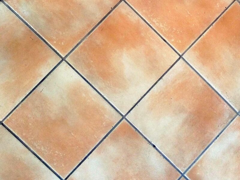 Naturstein- & Großformatfliesen – Exklusive Flächen, makellos verlegt